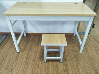 普通課桌椅（無封板）